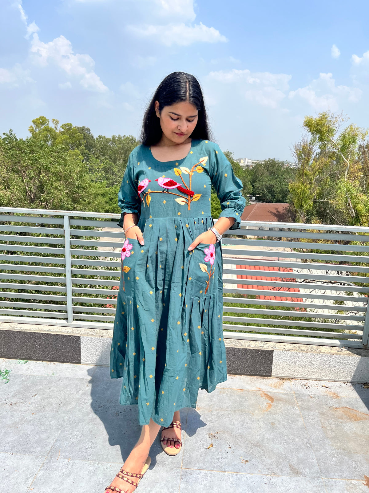 Aakarshi