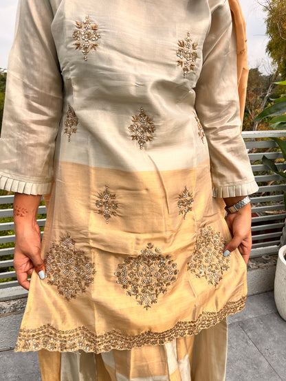 Chahat: Premium feature Kanjivaram top and bottom set
