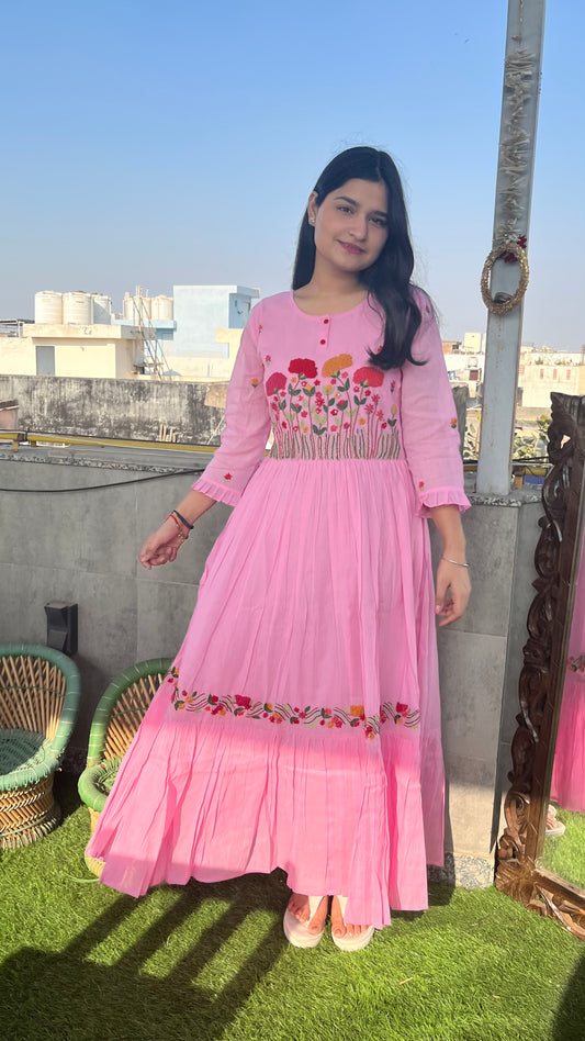 Juhi mul mul gown
