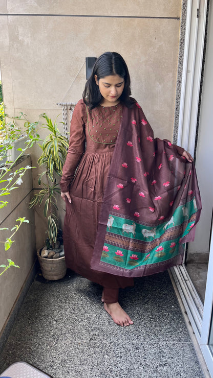 Mrigya 3 piece set